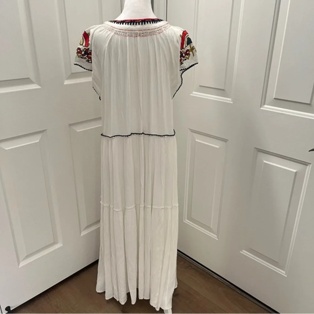 Free People White Embroidered Maxi Dress Boho Cottagecore Hippy Y2K Romance 43” - Picture 3 of 14